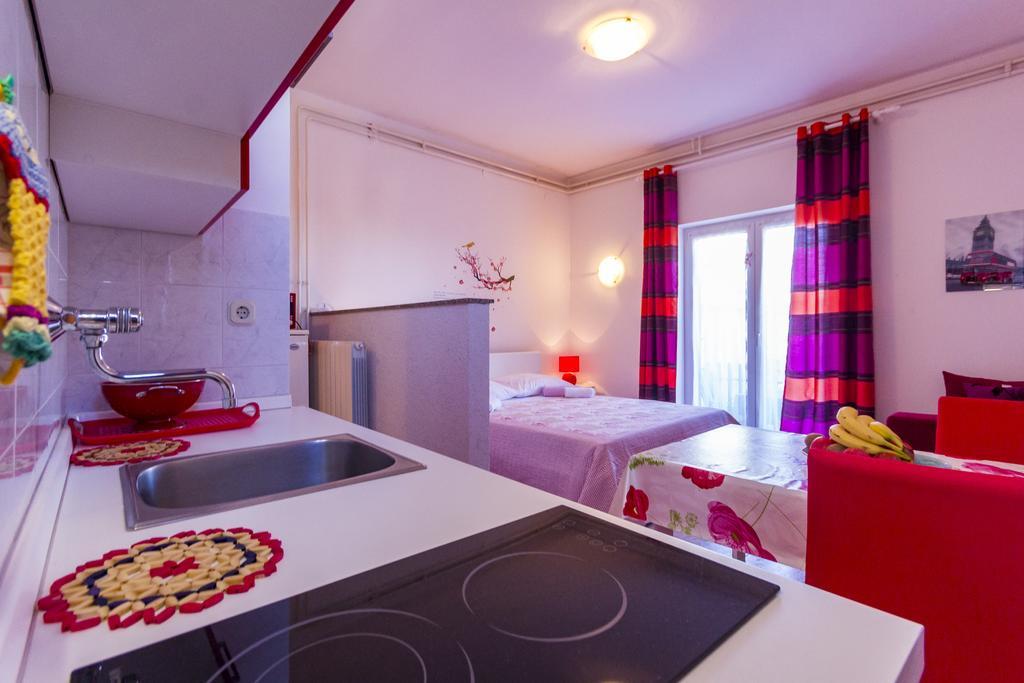Apartment Lori Fažana Eksteriør billede